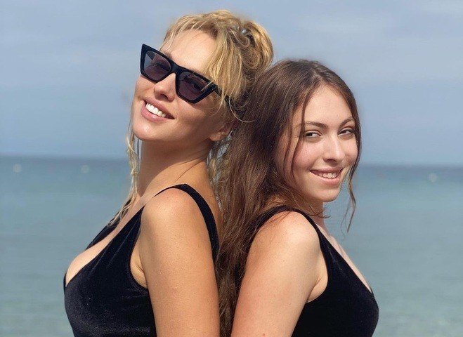 Оля Полякова призналась, как относится к матам в песнях дочери Маши