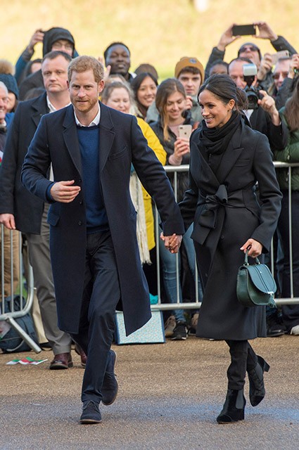 Эксперт рассказал, почему Меган Маркл и принц Гарри перестали держаться за руки на публике после свадьбы