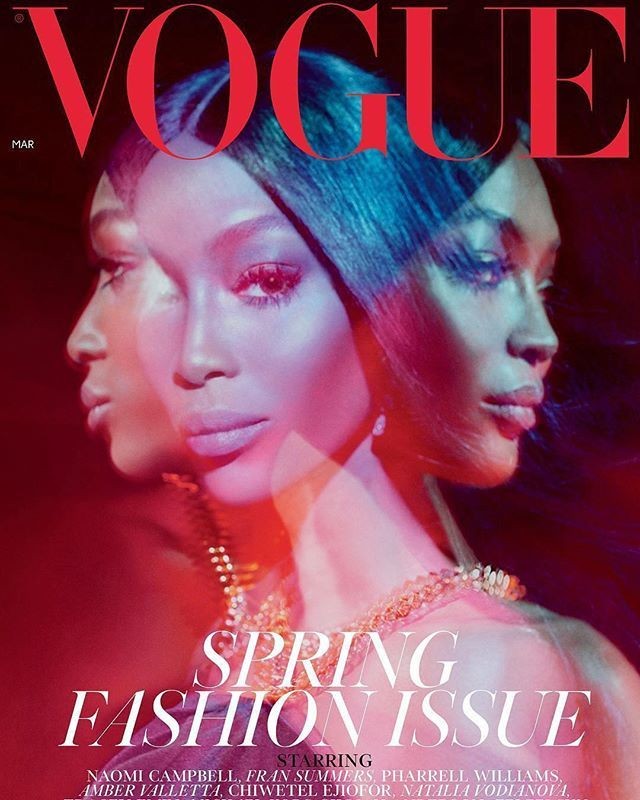 Массивное ожерелье, платье Burberry и гордый взгляд: трехмерная Наоми Кэмпбелл украсила обложку Vogue