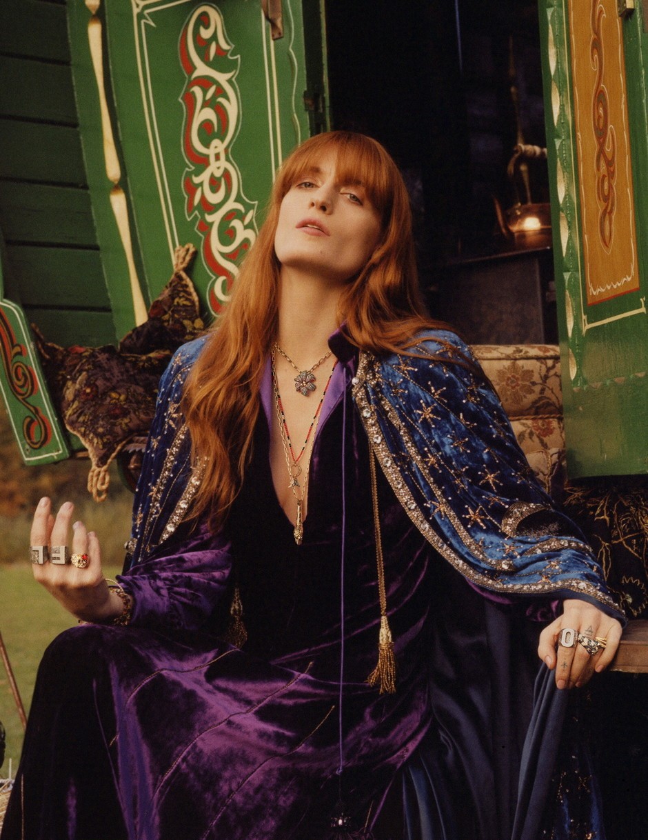 Певица Флоренс Уэлч снялась в магической ювелирной кампании Gucci