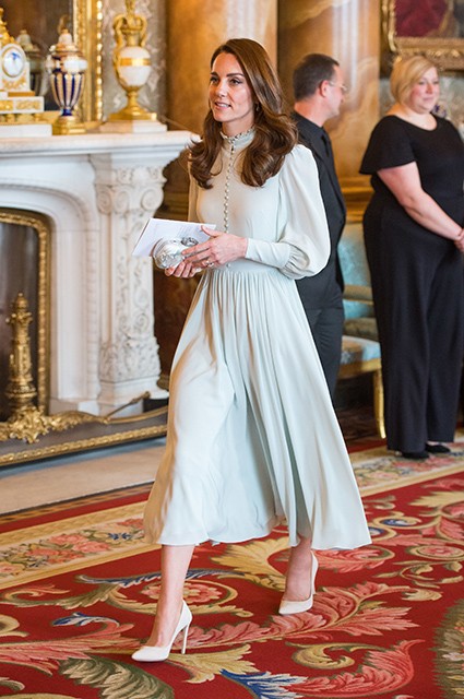 Кейт Миддлтон получила подарок от королевы Елизаветы II на восьмую годовщину свадьбы с принцем Уильямом 