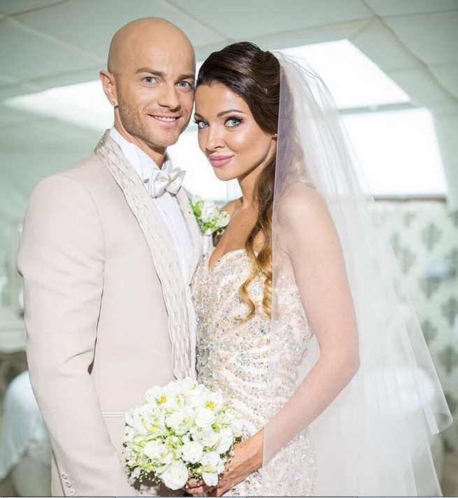 Влад Яма написал трогательное признание жене в день годовщины свадьбы