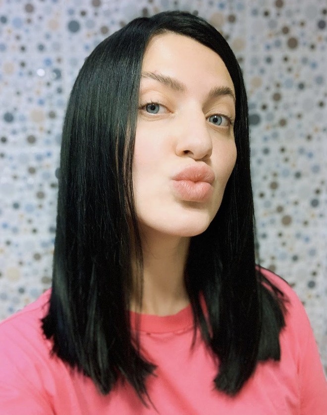 Снежана Бабкина впервые за 20 лет обрезала свои волосы