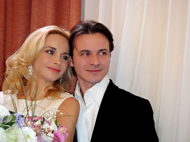 Лилия Ребрик отмечает восьмую годовщину брака с Андреем Диким