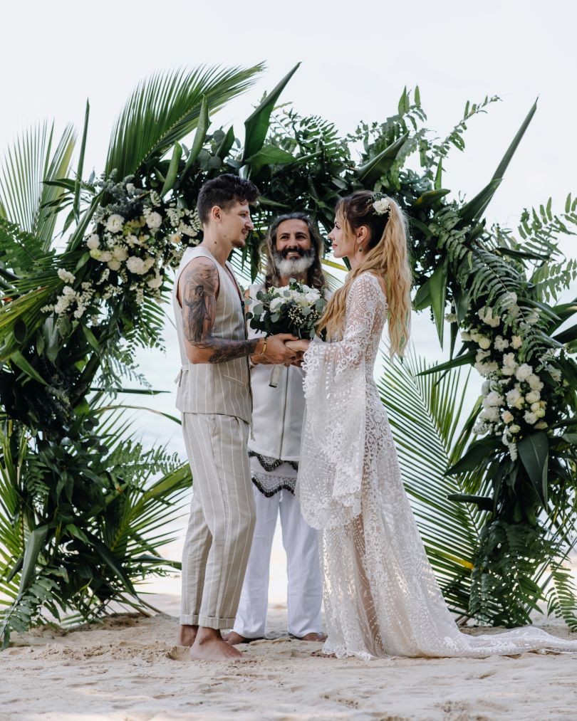MamaRika вышла замуж: первые свадебные фото