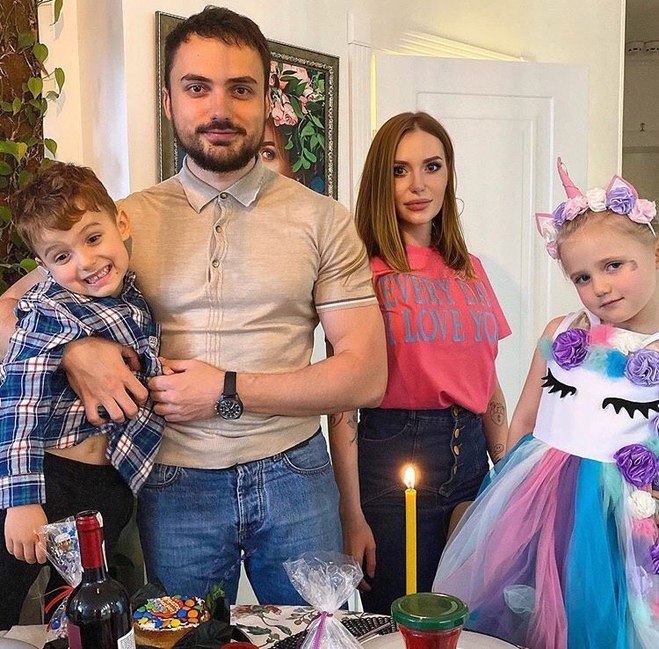 Слава Каминская прокомментировала отношения с экс-мужем и его новой девушкой
