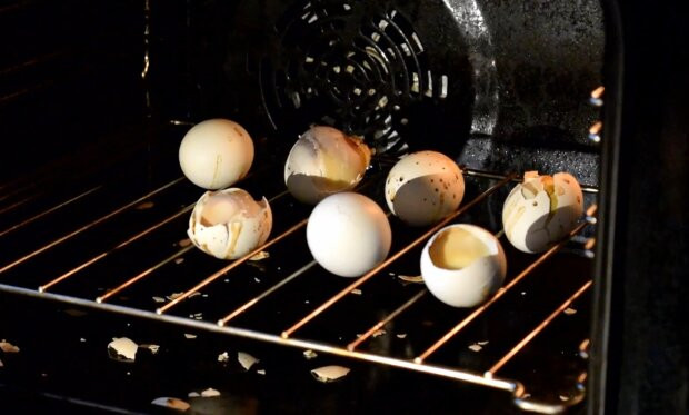 Яйця в шкаралупі запечені з філе
