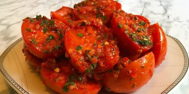 Готуємо пікантні та насичені помідори по-корейськи