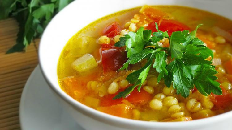 Готуємо Боннський суп – це чудове, дієтичне перше блюдо