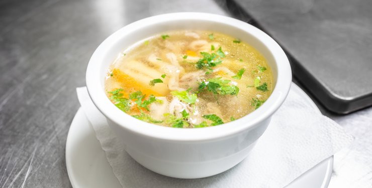 Рецепт наваристого супу з кльоцками