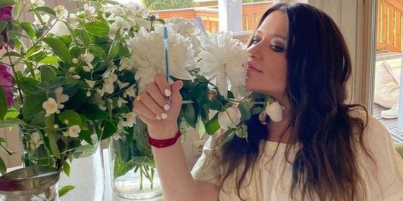 Відзначає 48-річчя: Наталя Могилевська зачарувала новим фото у свій день народження