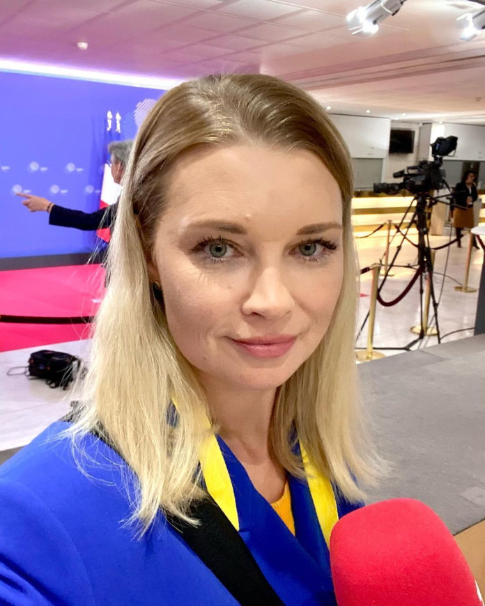 Лідія Таран у своє 46-річчя показала рідкісні фото з донькою 