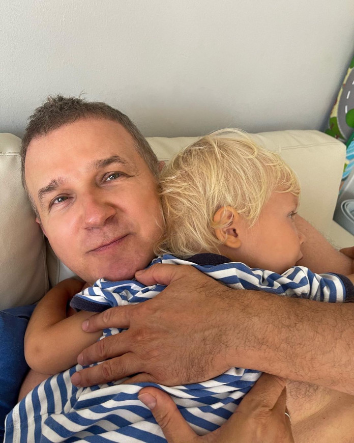  Юрій Горбунов захопив рідкісним фото з 2-річним сином та зізнався, як його змінило батьківство 