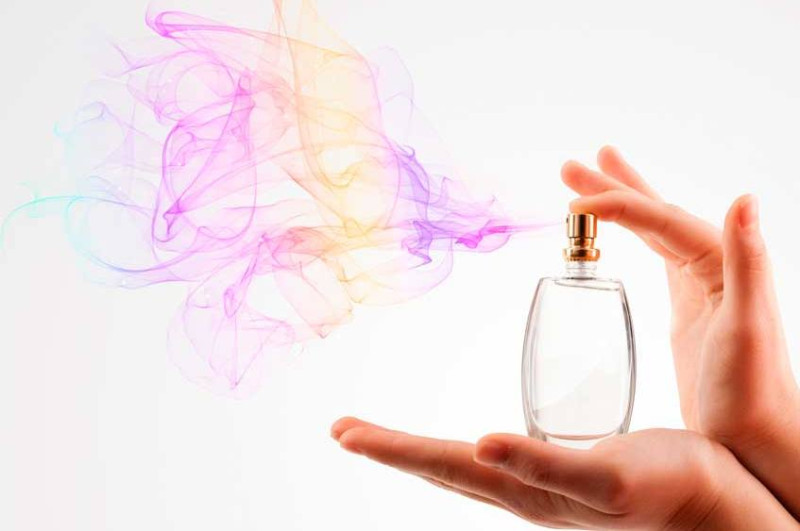 Які парфуми підійдуть тим, хто не терпить різких ароматів